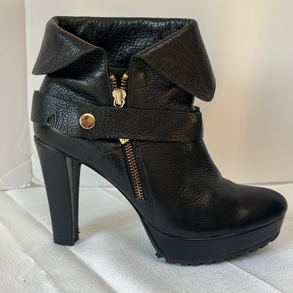 Diane Von Furstenburg Avalon Platform Ankle Boots.